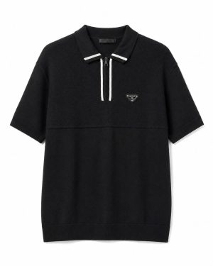 1 Prada T-Shirt