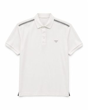 1 Prada T-Shirt